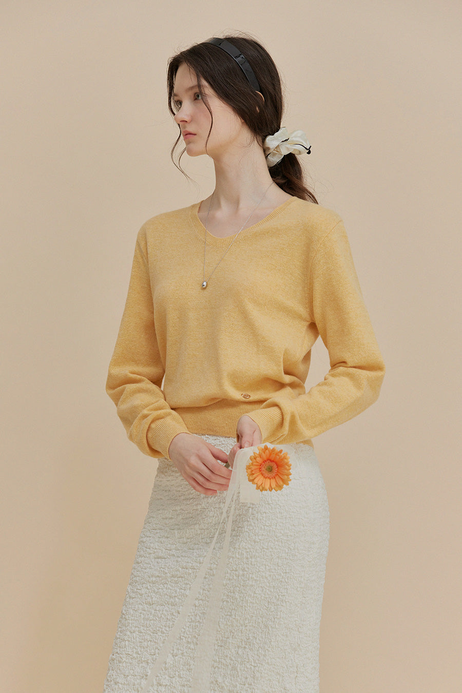 [TWEE]ipt Wool V-Neck Symbol Knit